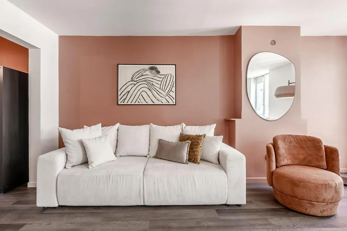 A42#Republique # Marais # 3Bedrooms # Paris03 # Ac France