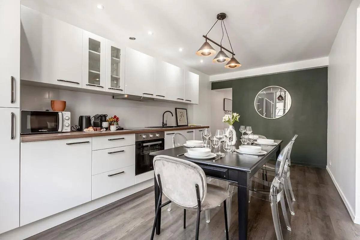 A42#Republique # Marais # 3Bedrooms # Paris03 # Ac Paris